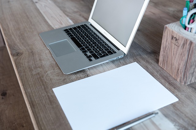 Jak start-up zmienia świat: Historia innowacyjnej firmy technologicznej